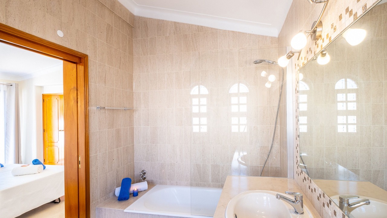 Photo of Bathroom in Sesmarias