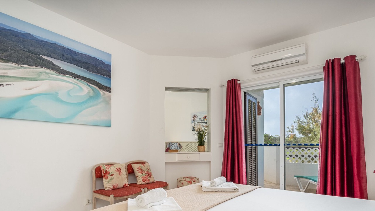 Photo of Bedroom in Branqueira