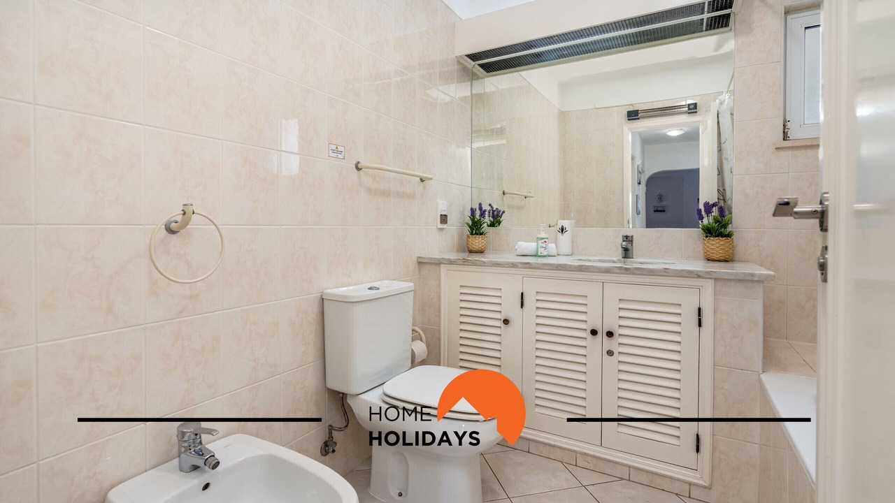 Photo of Bathroom in Branqueira