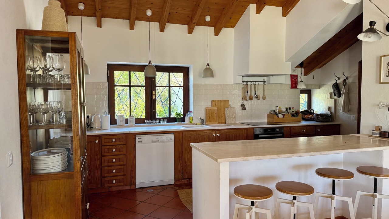 Photo of Kitchen in Meia Praia