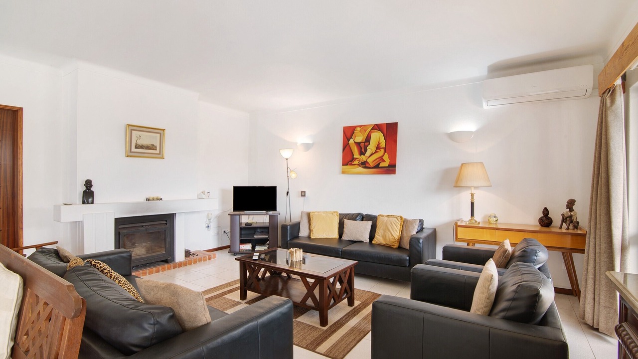 Photo of Livingroom in Alporchinhos
