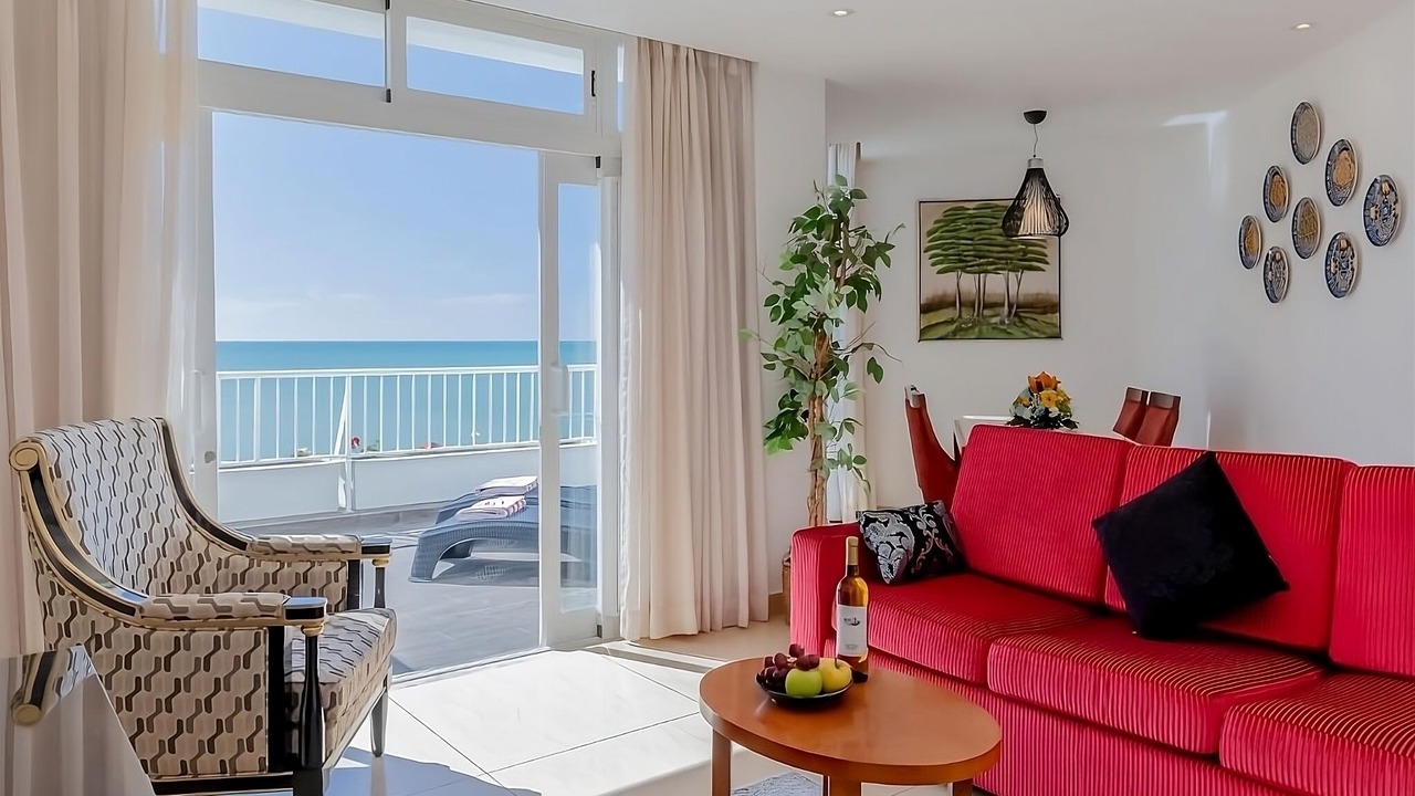 Photo of Patio Balcony in Oura
