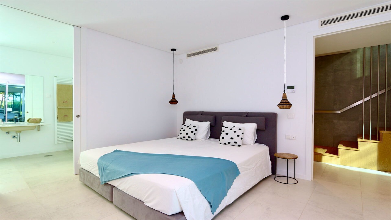 Photo of Bedroom in Quarteira