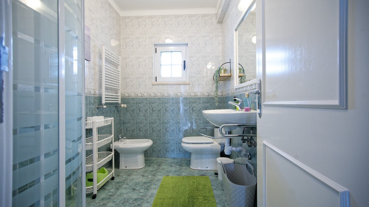 Photo of Bathroom in Vila Nogueira de Azeitao