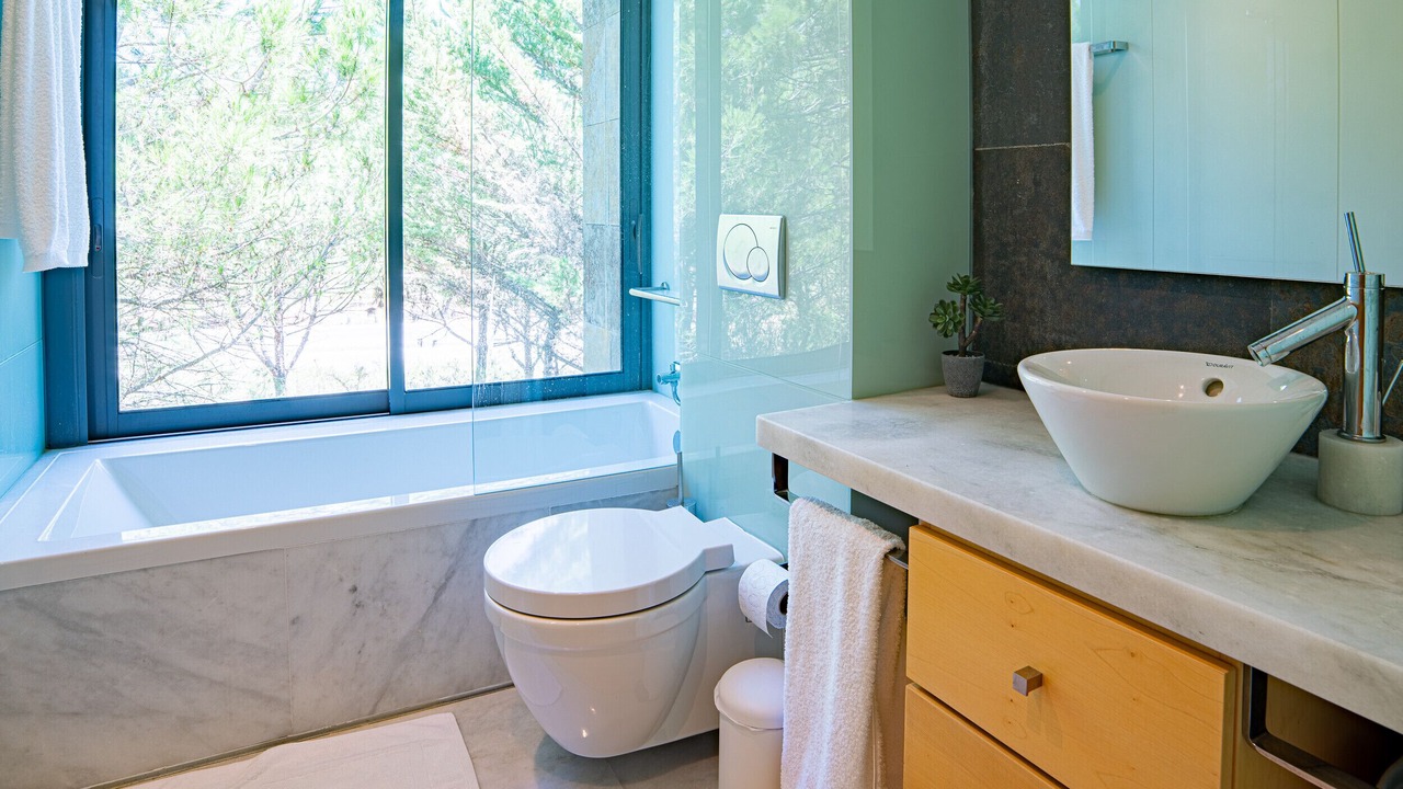 Photo of Bathroom in Carvalhal