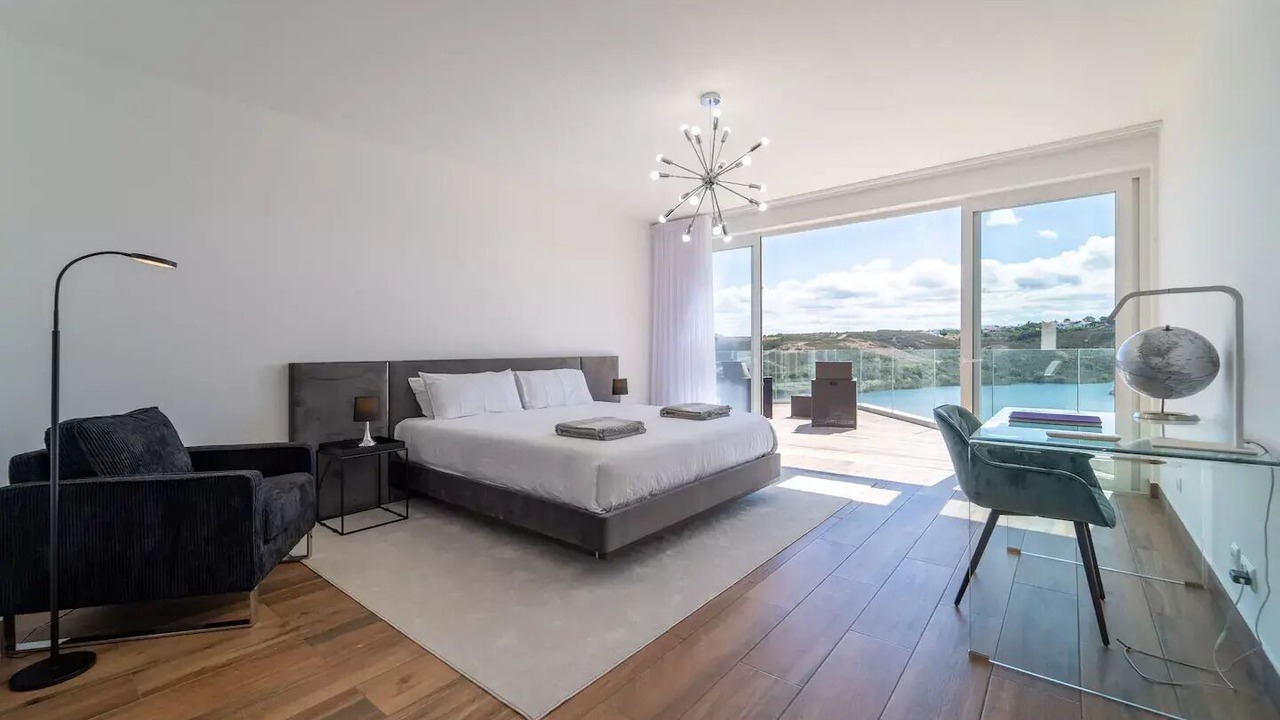 Photo of Bedroom in Aljezur