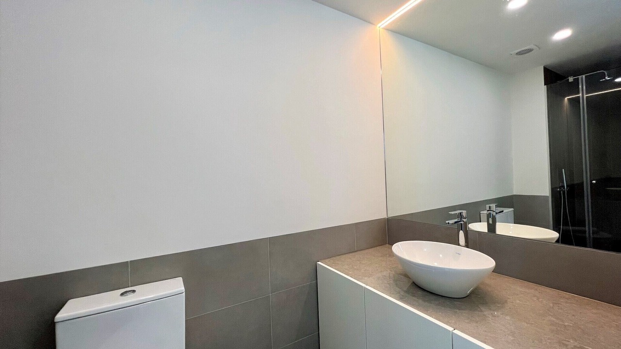 Photo of Bathroom in Faro City Centre