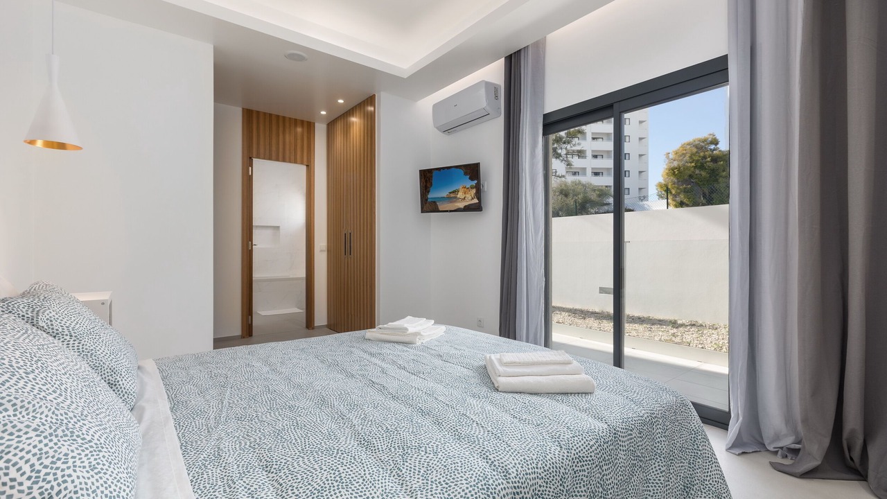 Photo of Bedroom in Correeira