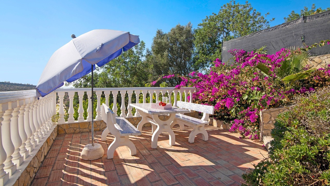 Photo of Outdoor in Parragil