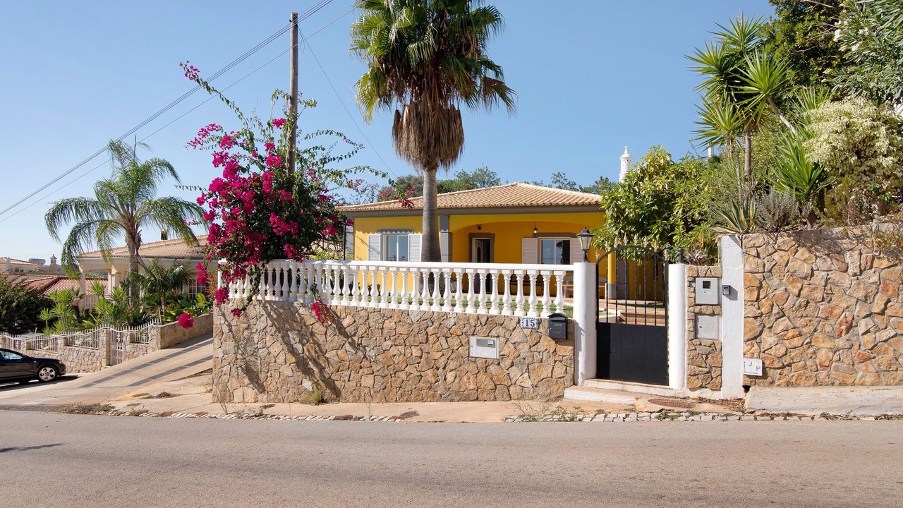 Photo of Outdoor in Parragil