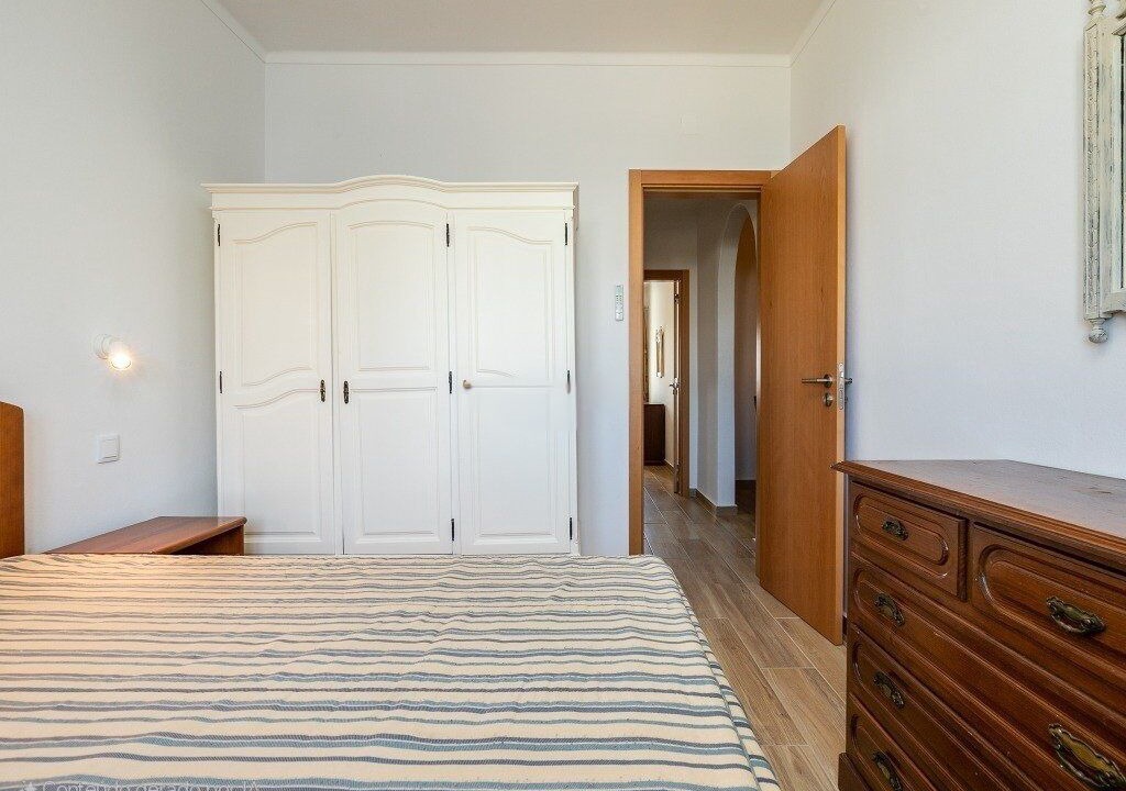 Photo of Bedroom in Alporchinhos