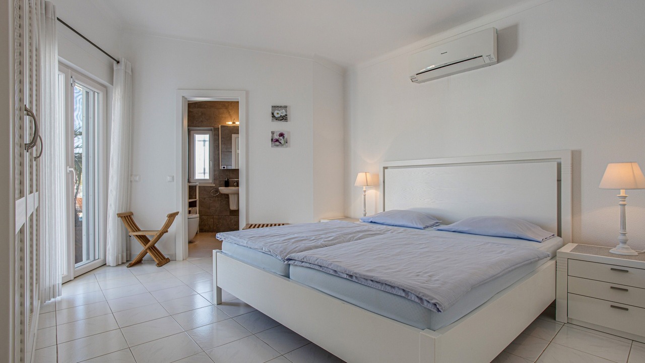 Photo of Bedroom in Alcalar