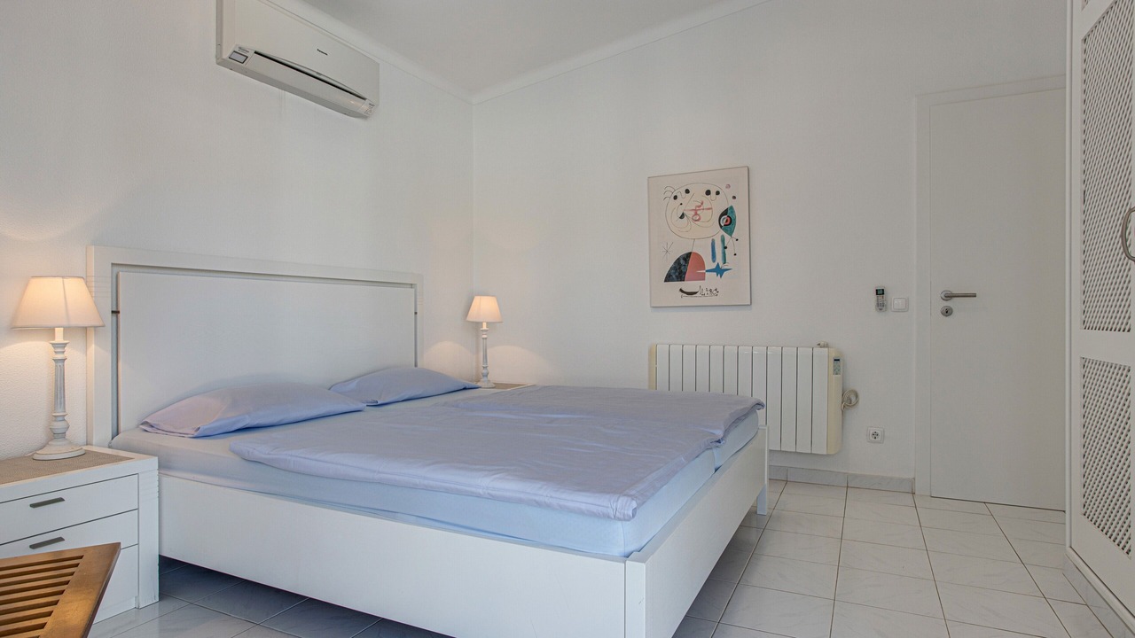 Photo of Bedroom in Alcalar