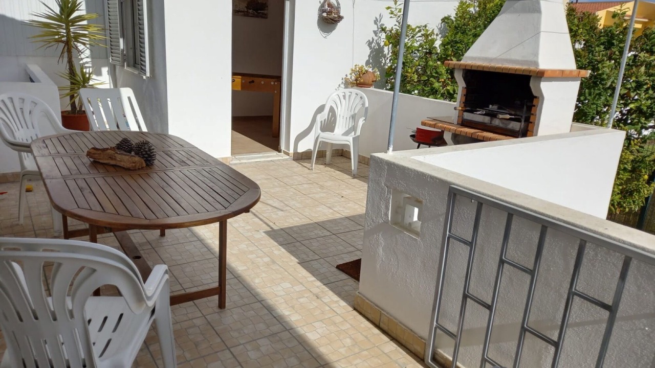 Photo of Outdoor in Pera