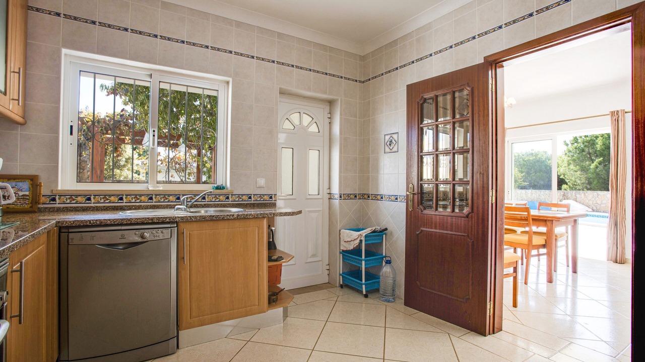 Photo of Kitchen in Carvoeiro