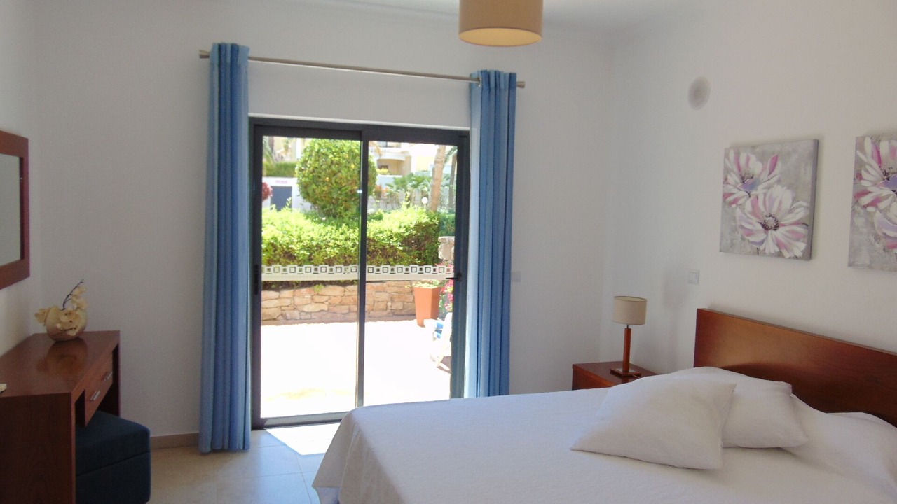 Photo of Bedroom in Porto de Mos