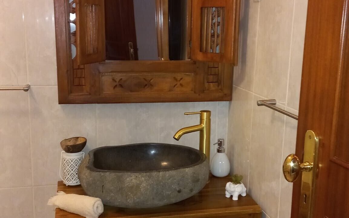 Photo of Bathroom in Alporchinhos