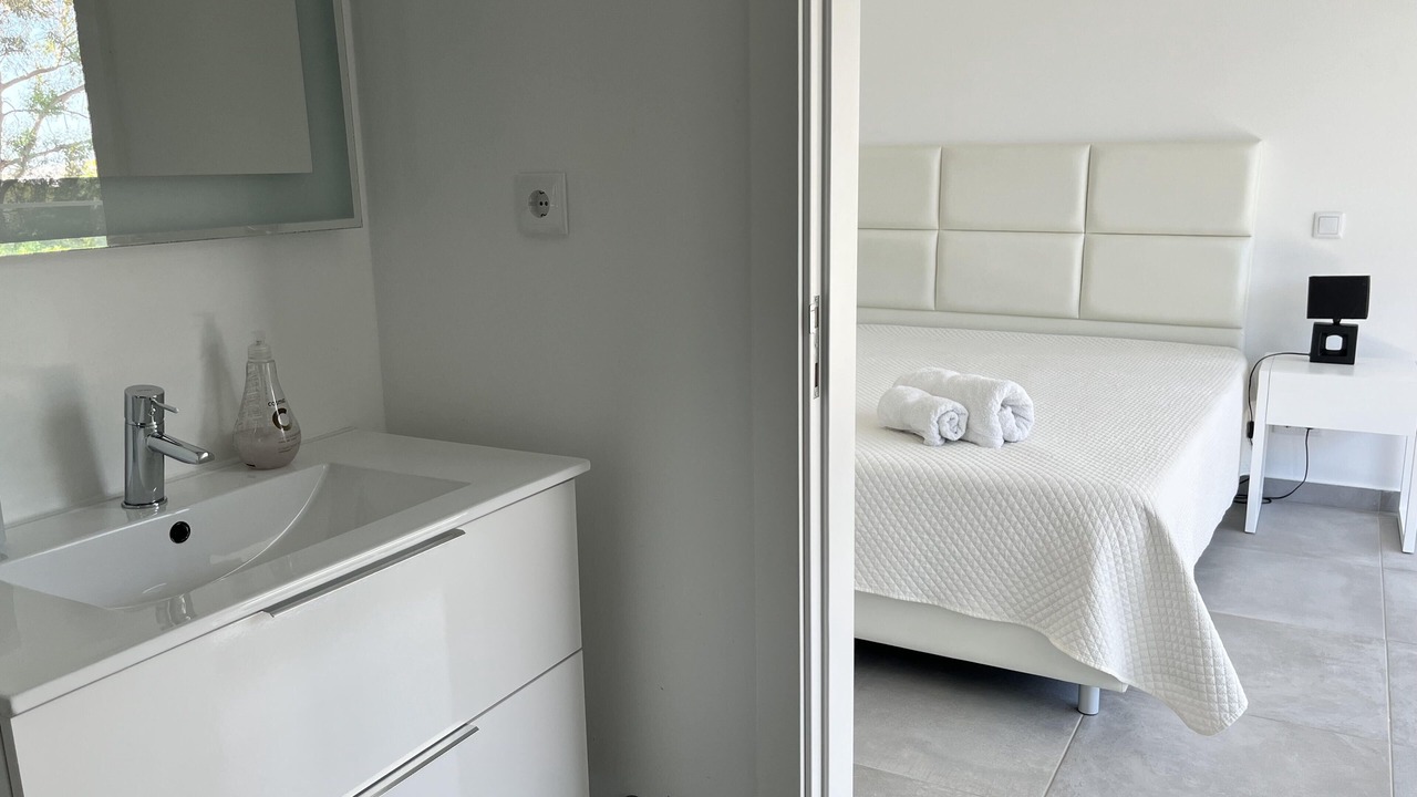 Photo of Bedroom in Portimao