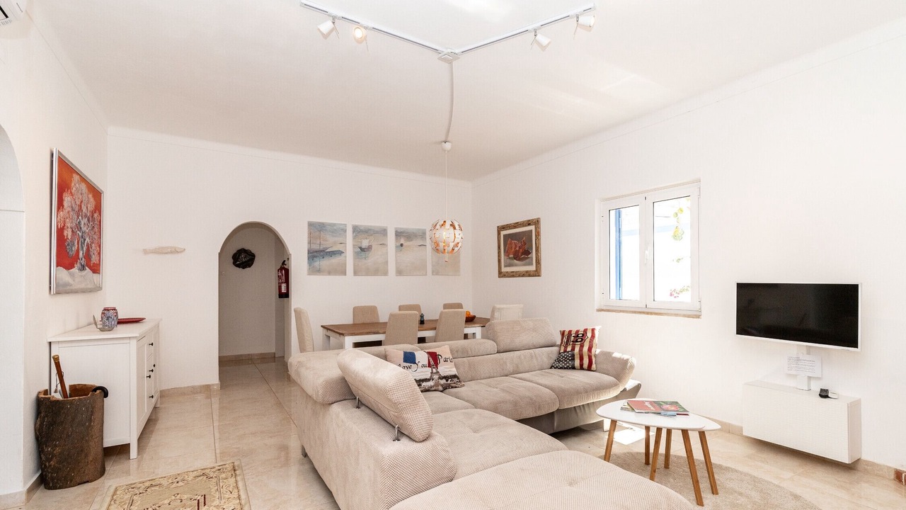 Photo of Livingroom in Manta Rota