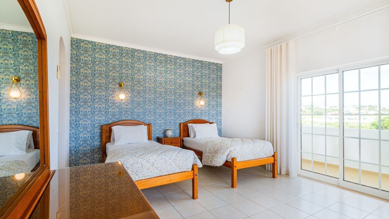 Photo of Bedroom in Salgados
