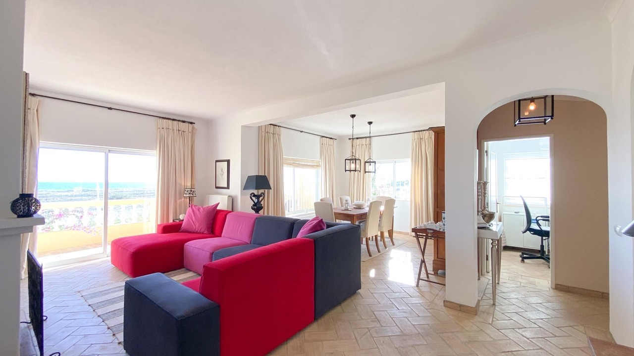Photo of Livingroom in Meia Praia