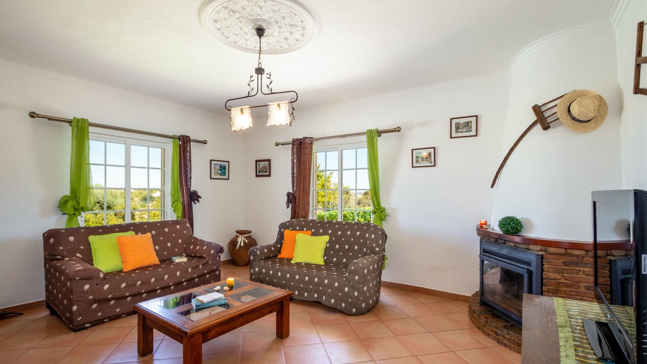 Photo of Livingroom in Monte Raposo