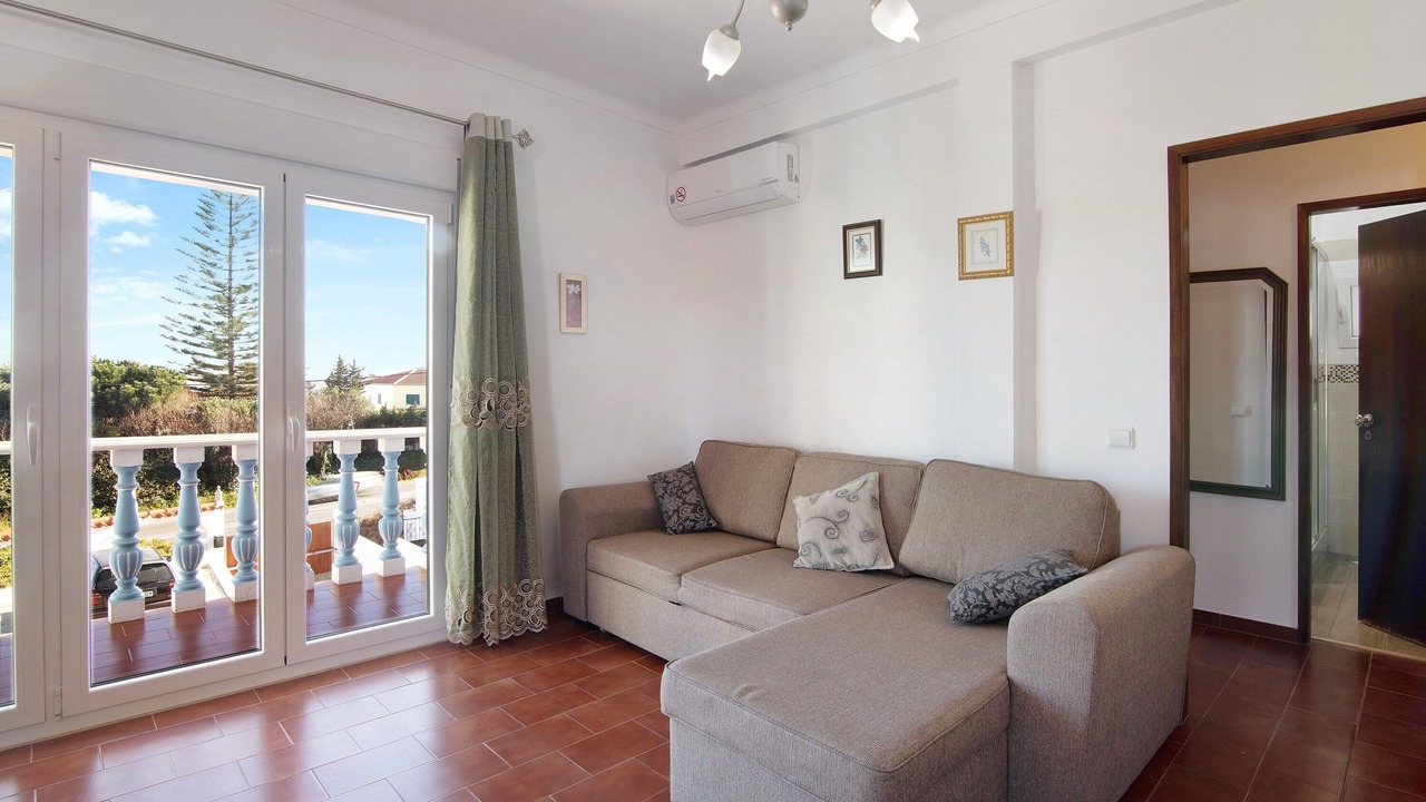 Photo of Livingroom in Manta Rota