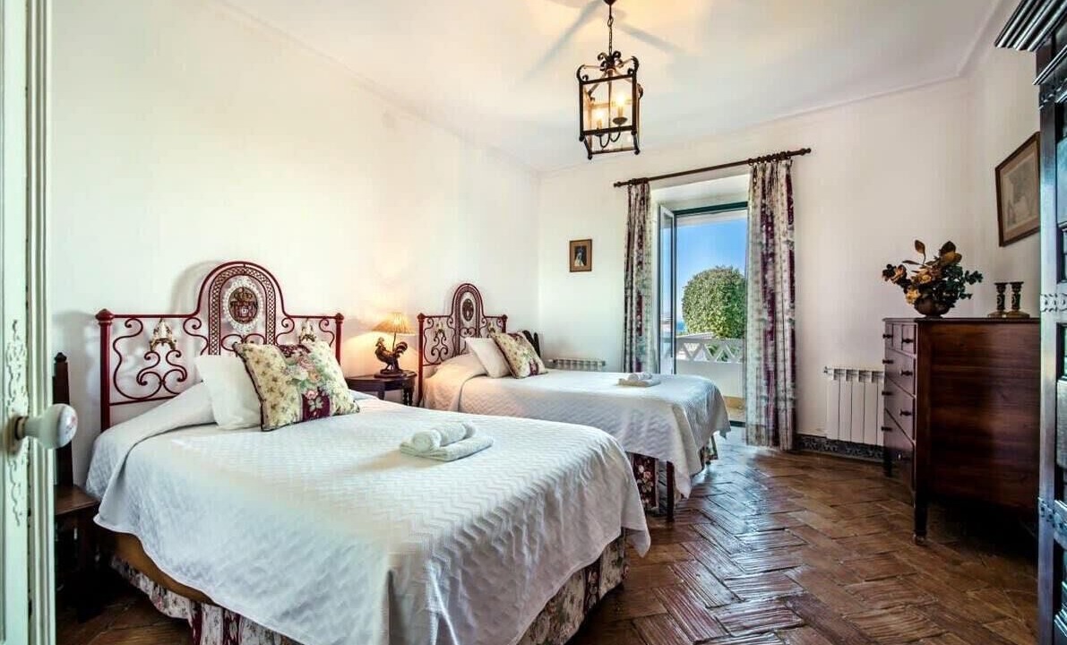 Photo of Bedroom in Ferragudo