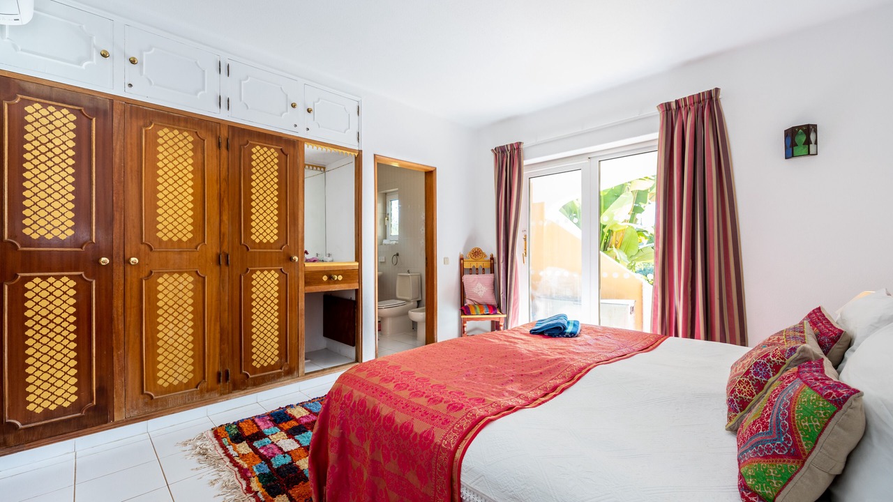 Photo of Bedroom in Lagoa e Carvoeiro