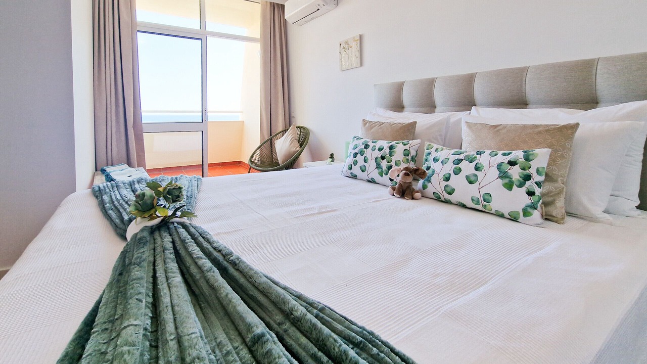 Photo of Bedroom in Praia da Rocha