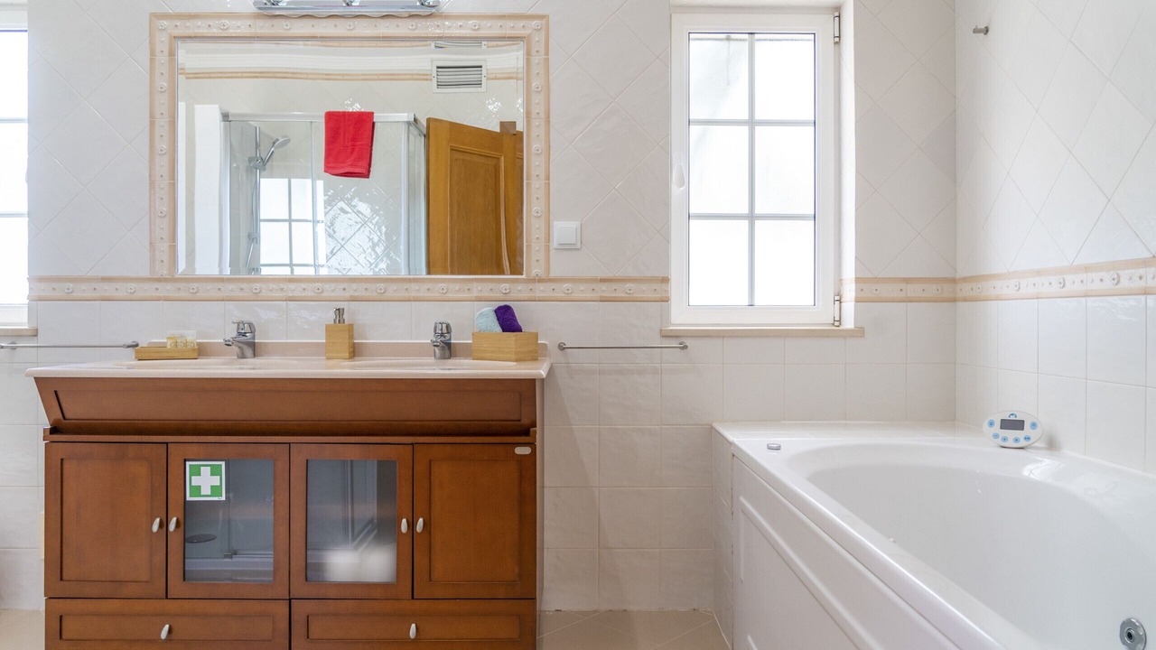 Photo of Bathroom in Olhao
