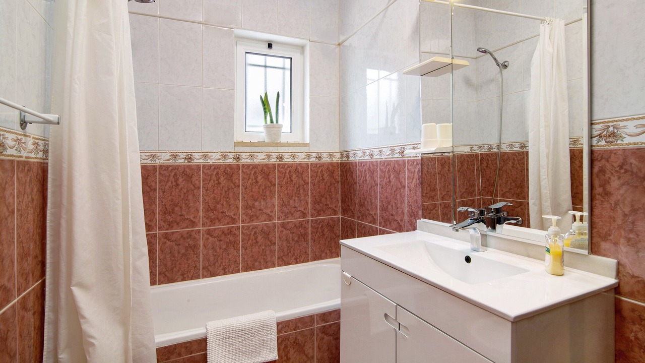 Photo of Bathroom in Castelo
