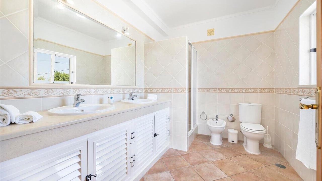 Photo of Bathroom in Vilamoura
