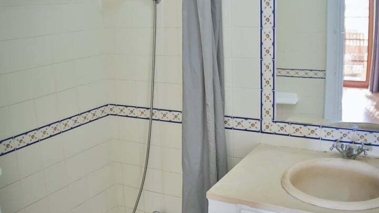 Photo of Bathroom in Santiago do Cacem