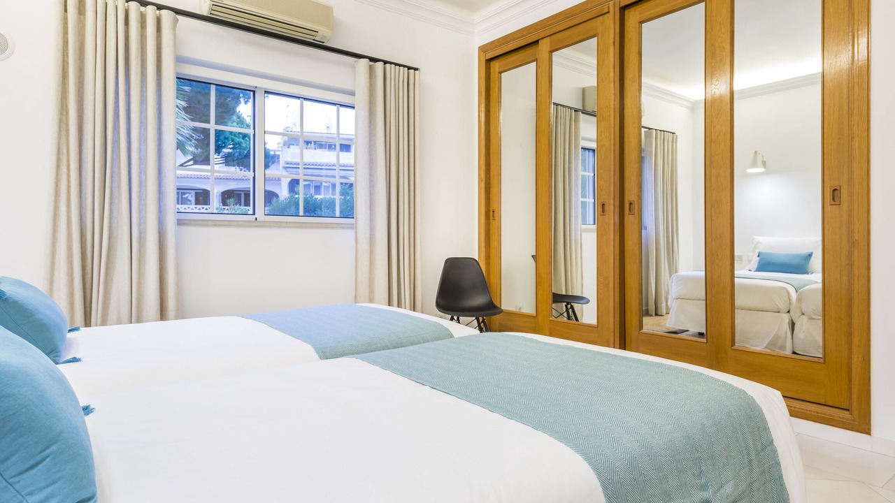Photo of Bedroom in Vale do Lobo