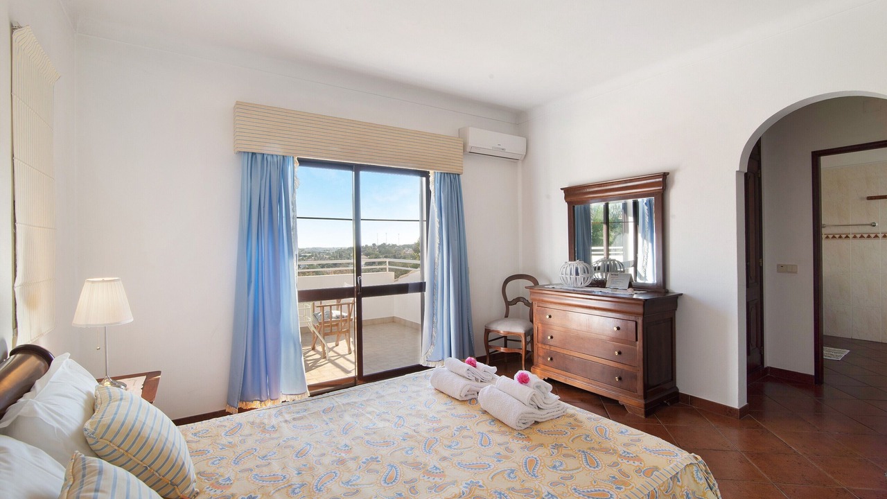 Photo of Bedroom in Loule