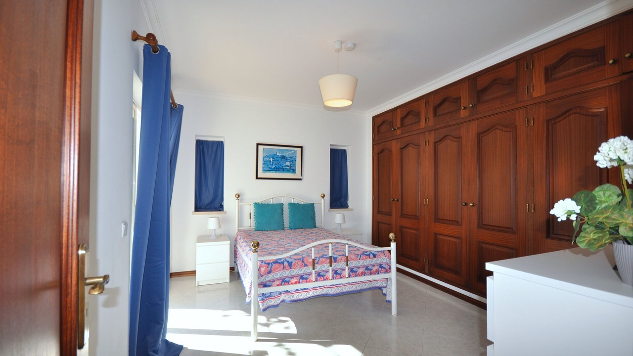 Photo of Bedroom in Quarteira
