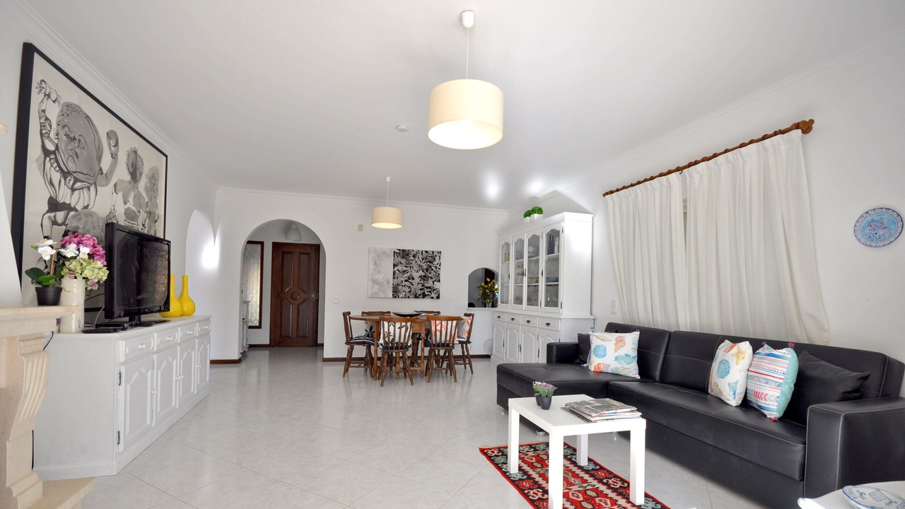 Photo of Livingroom in Quarteira