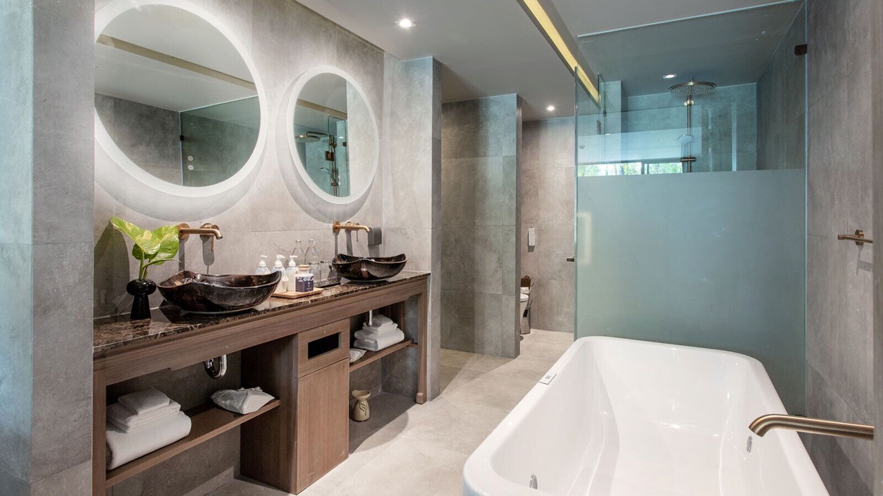 Photo of Bathroom in Khuekkhak