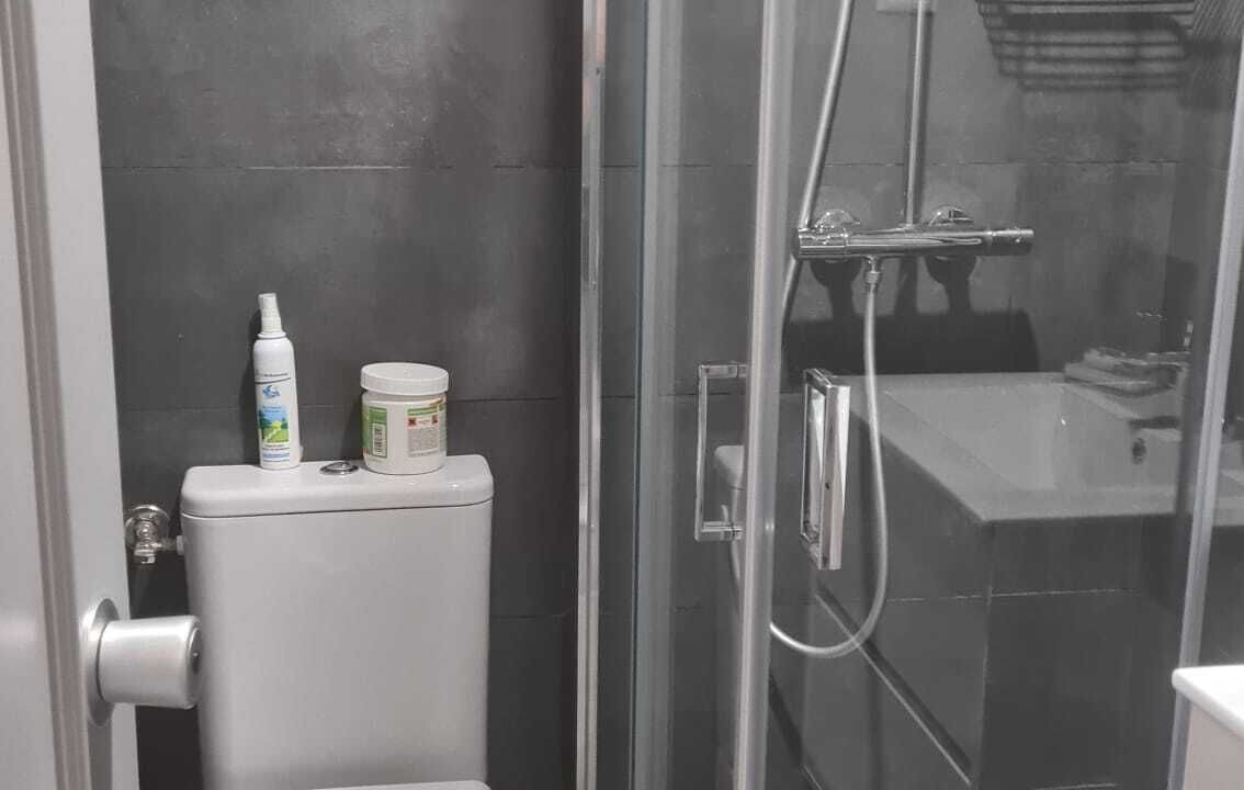 Photo of Bathroom in Gale