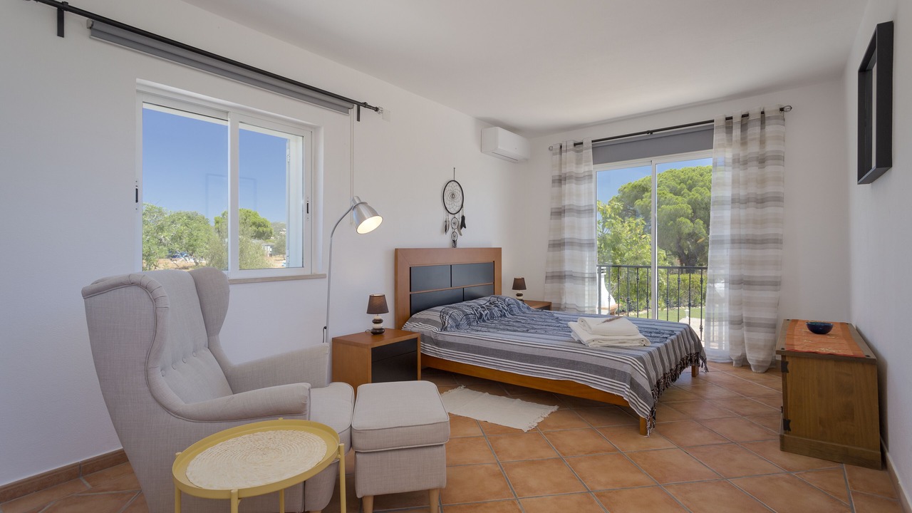Photo of Bedroom in Almancil