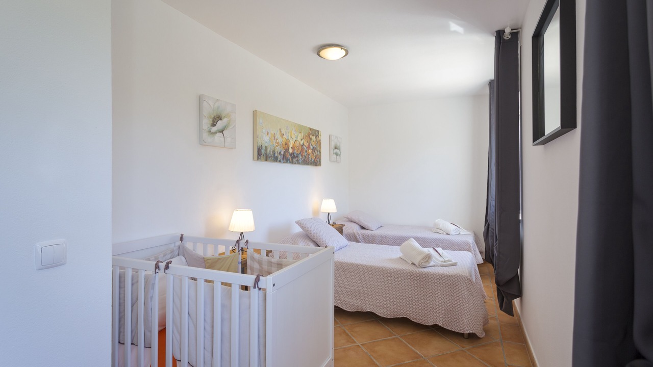 Photo of Bedroom in Almancil