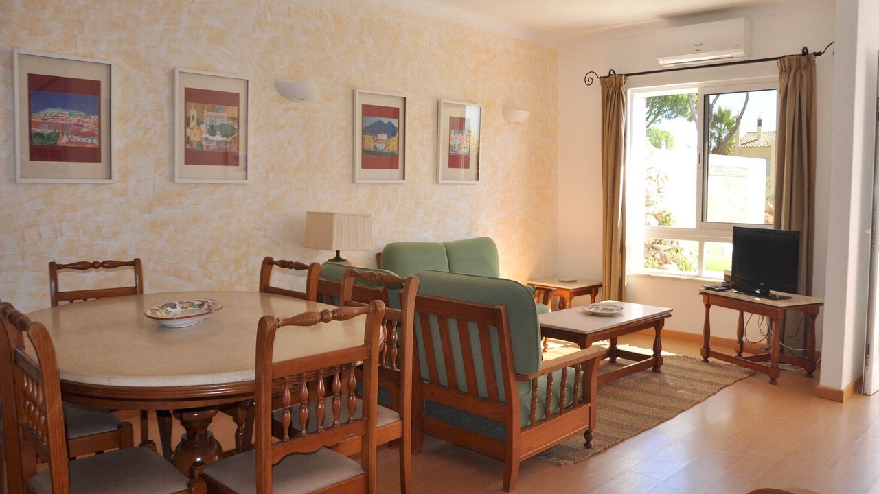 Photo of Livingroom in Quarteira