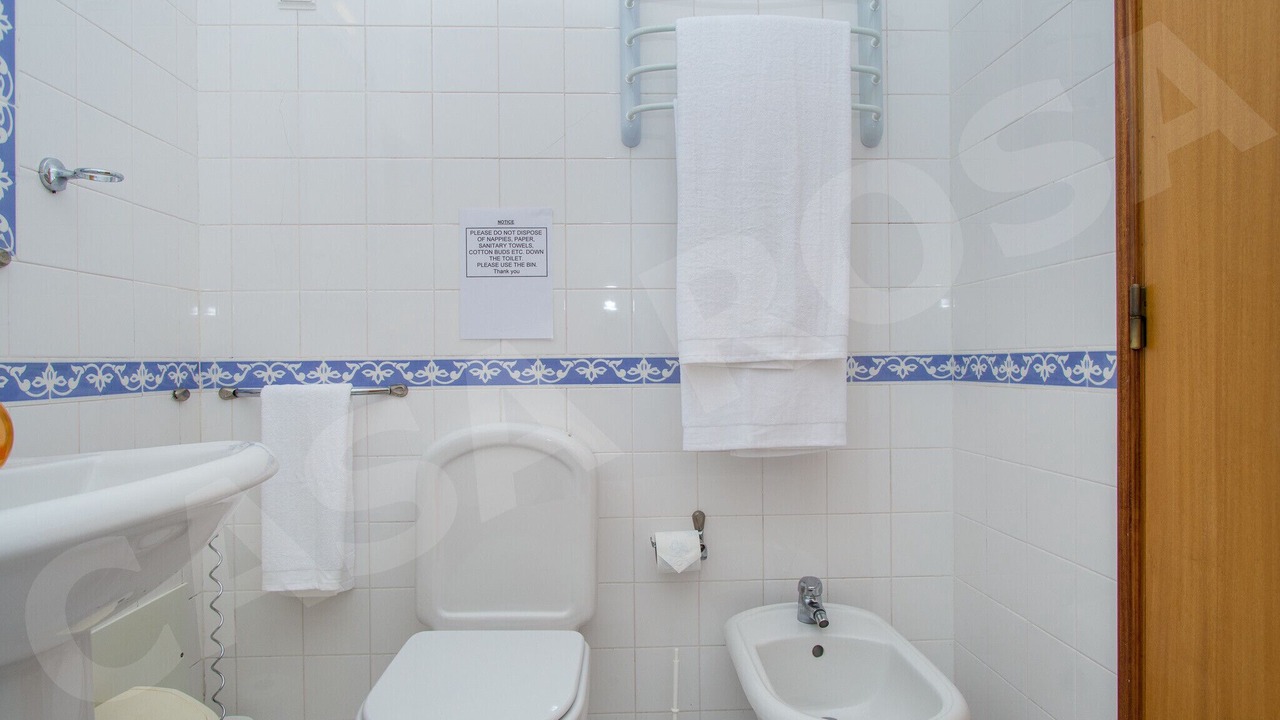 Photo of Bathroom in Lagoa e Carvoeiro