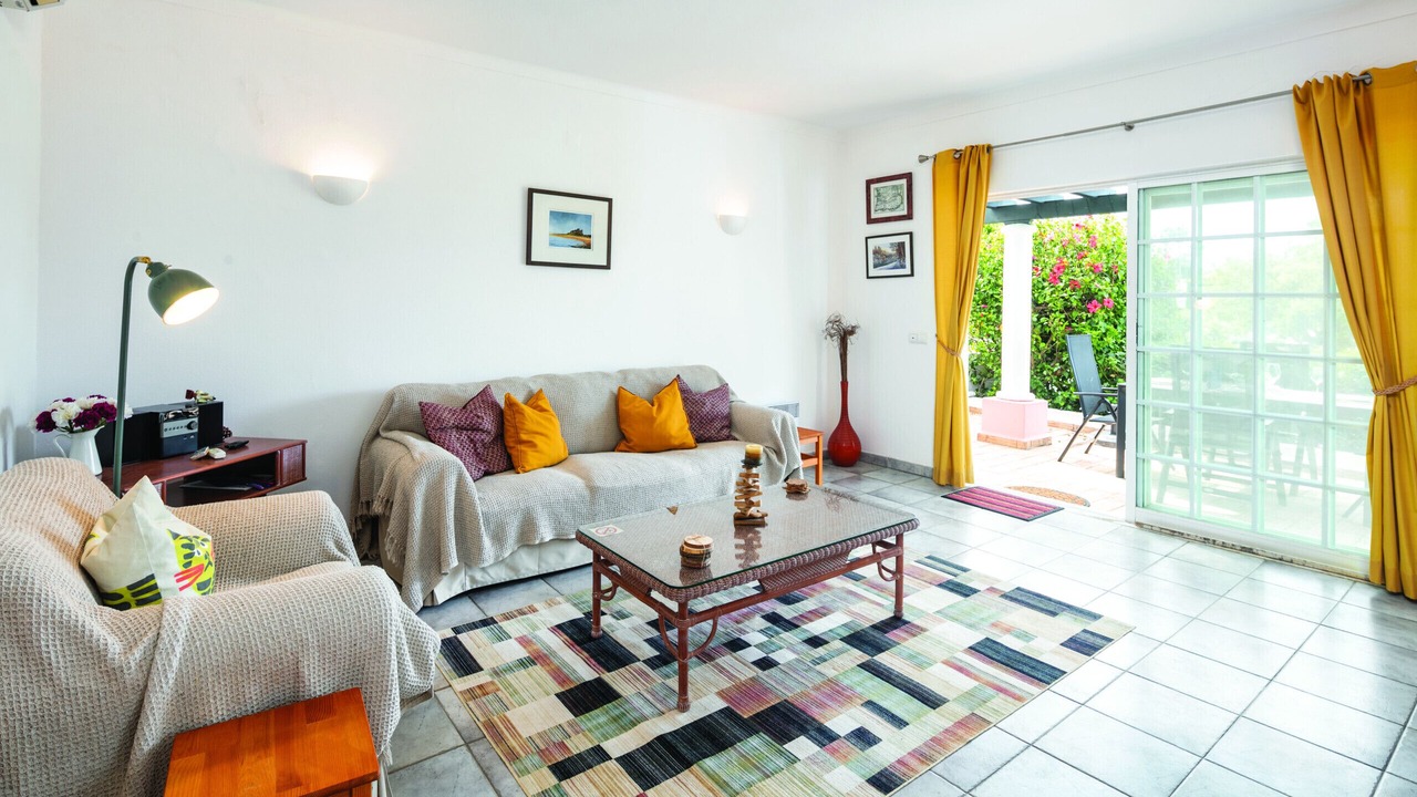 Photo of Livingroom in Lagoa e Carvoeiro