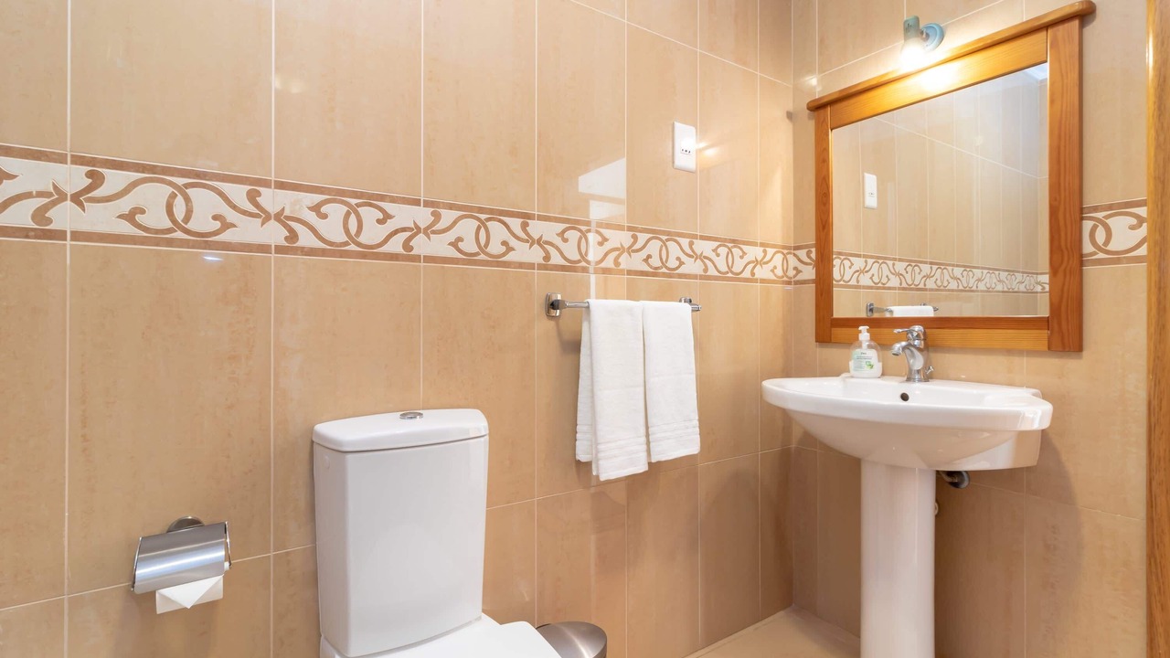 Photo of Bathroom in Ferragudo