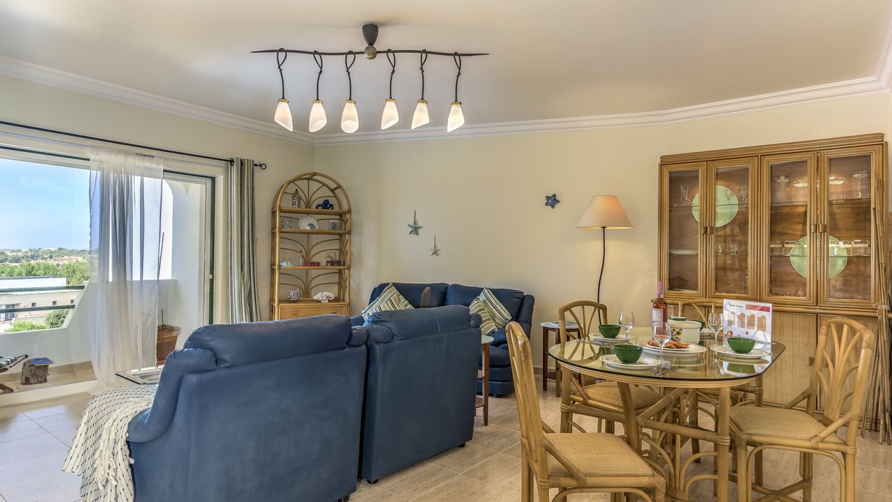 Photo of Livingroom in Lagoa e Carvoeiro