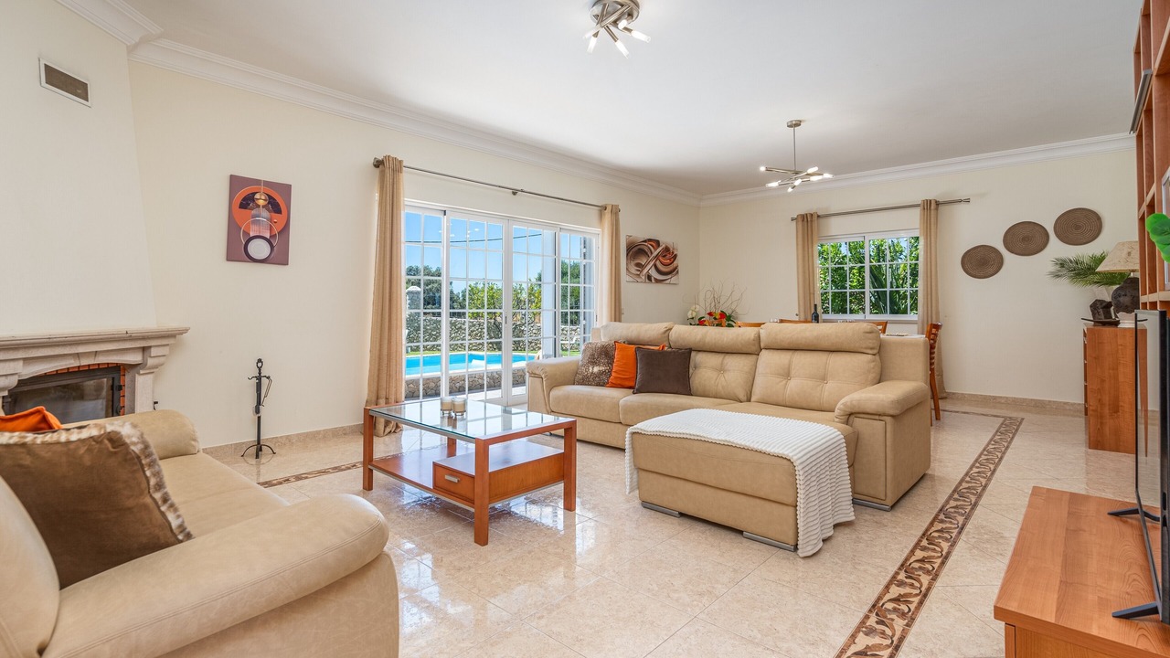 Photo of Livingroom in Alcalar