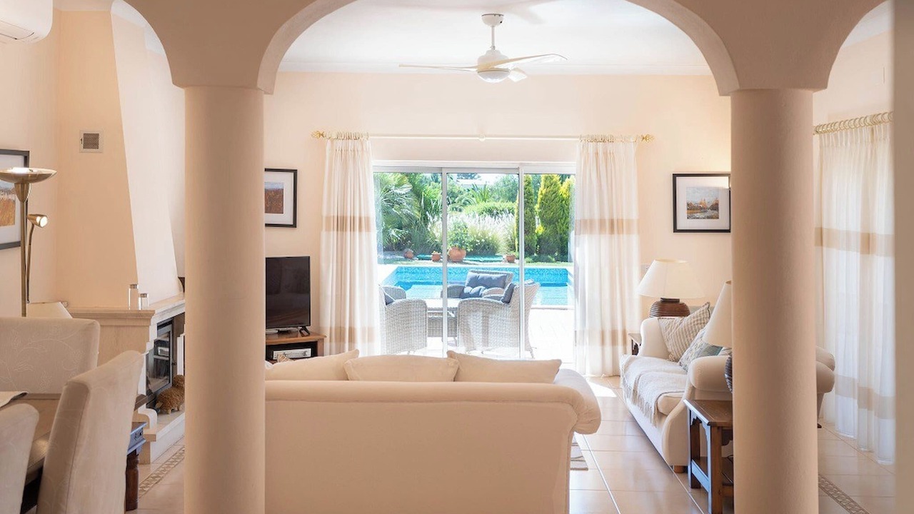 Photo of Livingroom in Estombar