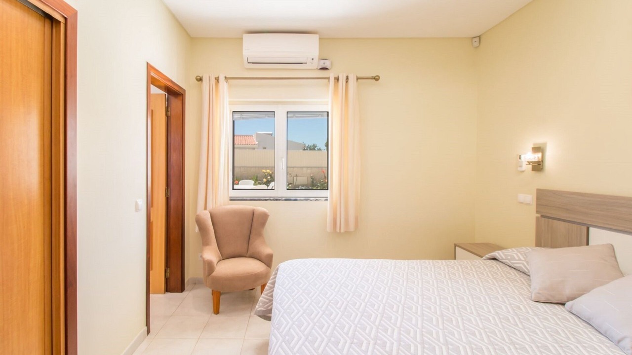 Photo of Bedroom in Vale de Parra